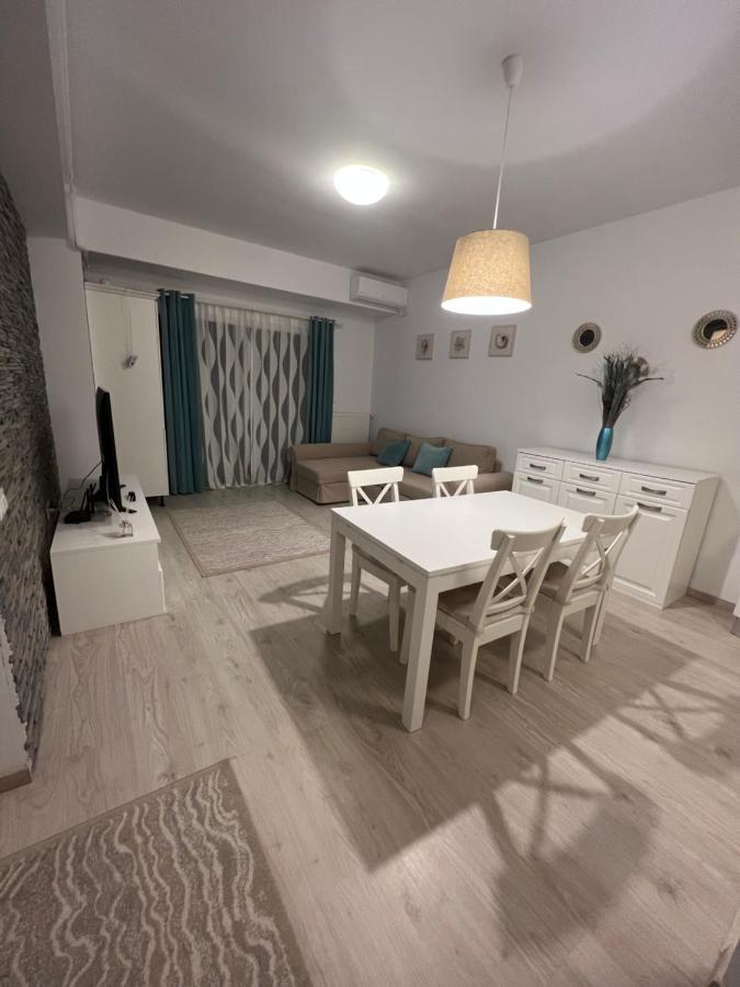 Eqinox Apartments 那沃达利 外观 照片